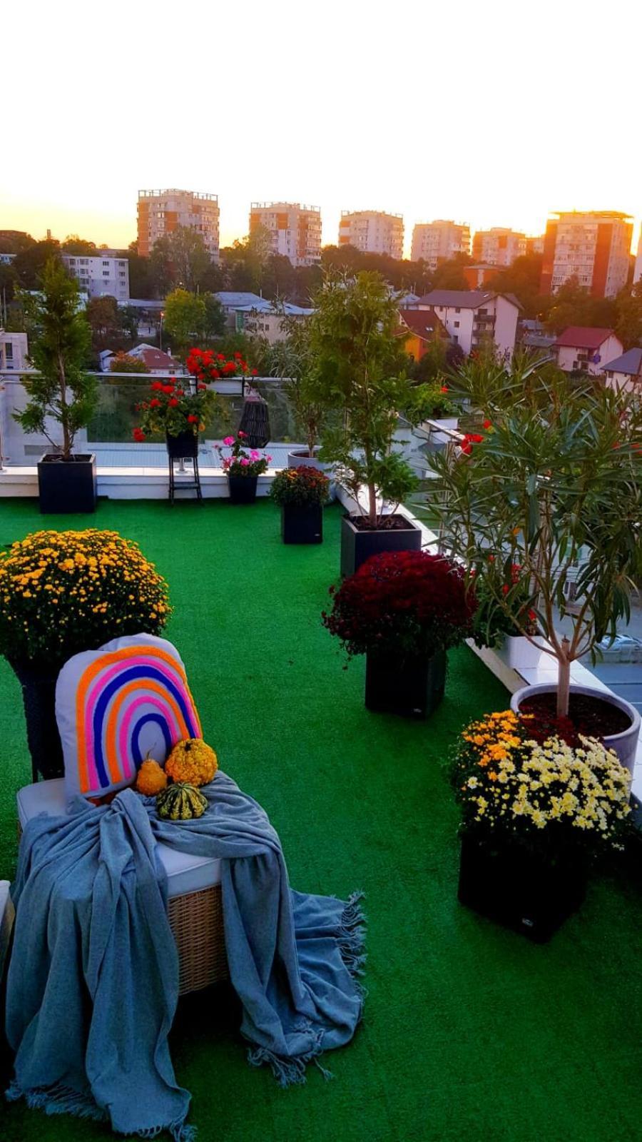 Penthouse Aeroport Iasi Apartamento Exterior foto